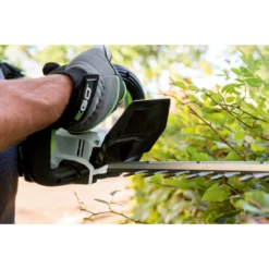 EGO Akku-Heckenschere HT2410E - Grundgerät Ohne Akku Und Ladegerät 9 EGO Akku-Heckenschere HT2410E - Grundgerät Ohne Akku Und Ladegerät -Gartengeräte Geschäft 41137 3 EGO 0260061005